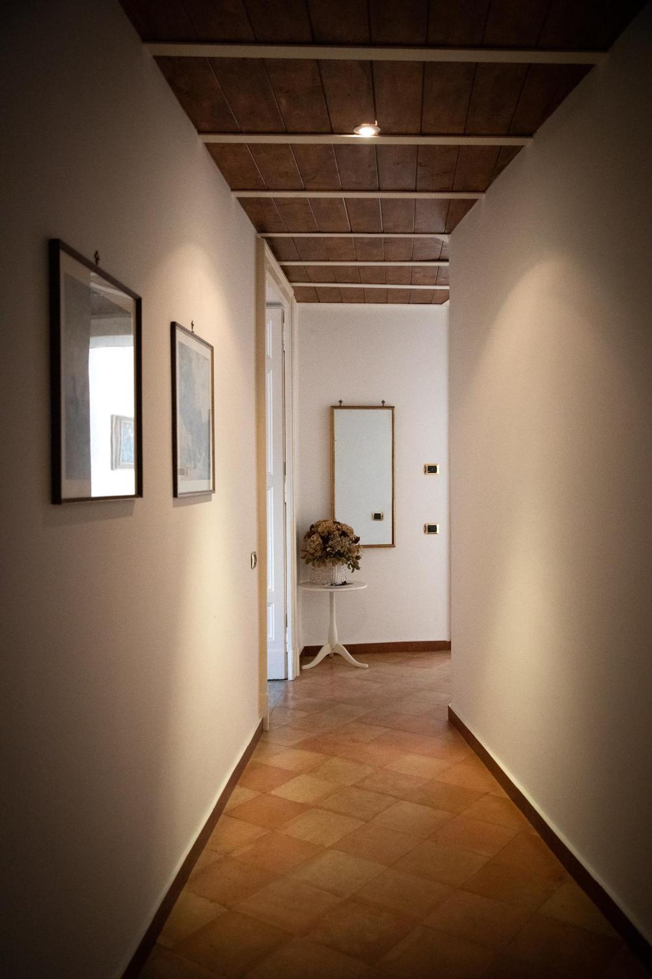 La Minerva Luxury Suite Salerno Exterior photo